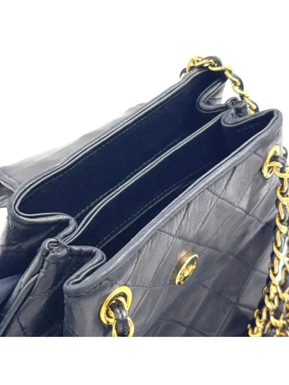 Chanel Quilted Tassel Lambskin Black Chain Shoulder Bag Gold